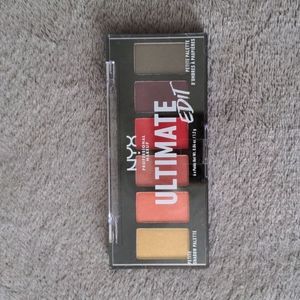 NYX Eye Shadow Palette